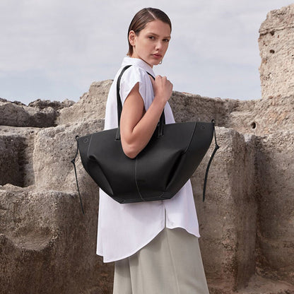 Niche Spacious Leather Tote Bag