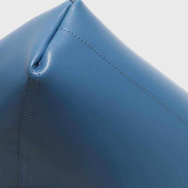 Hobo Bag in Anti-Wrinkle Vegan Leather Shoulder Purse