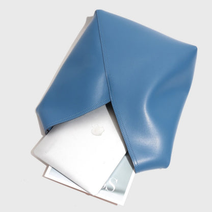 Hobo Bag in Anti-Wrinkle Vegan Leather Shoulder Purse